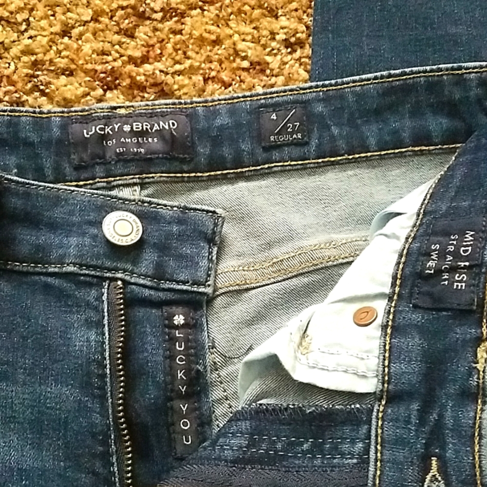 Women's Lucky Size 4/27 Sweet and Straight - Picture 4 of 5